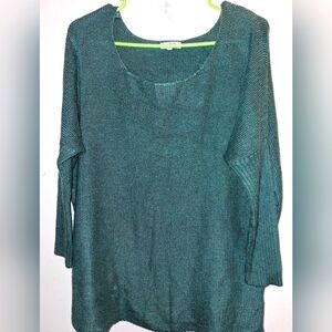 GREEN TUNIC SWEATER! CUTE SLEEVES!!